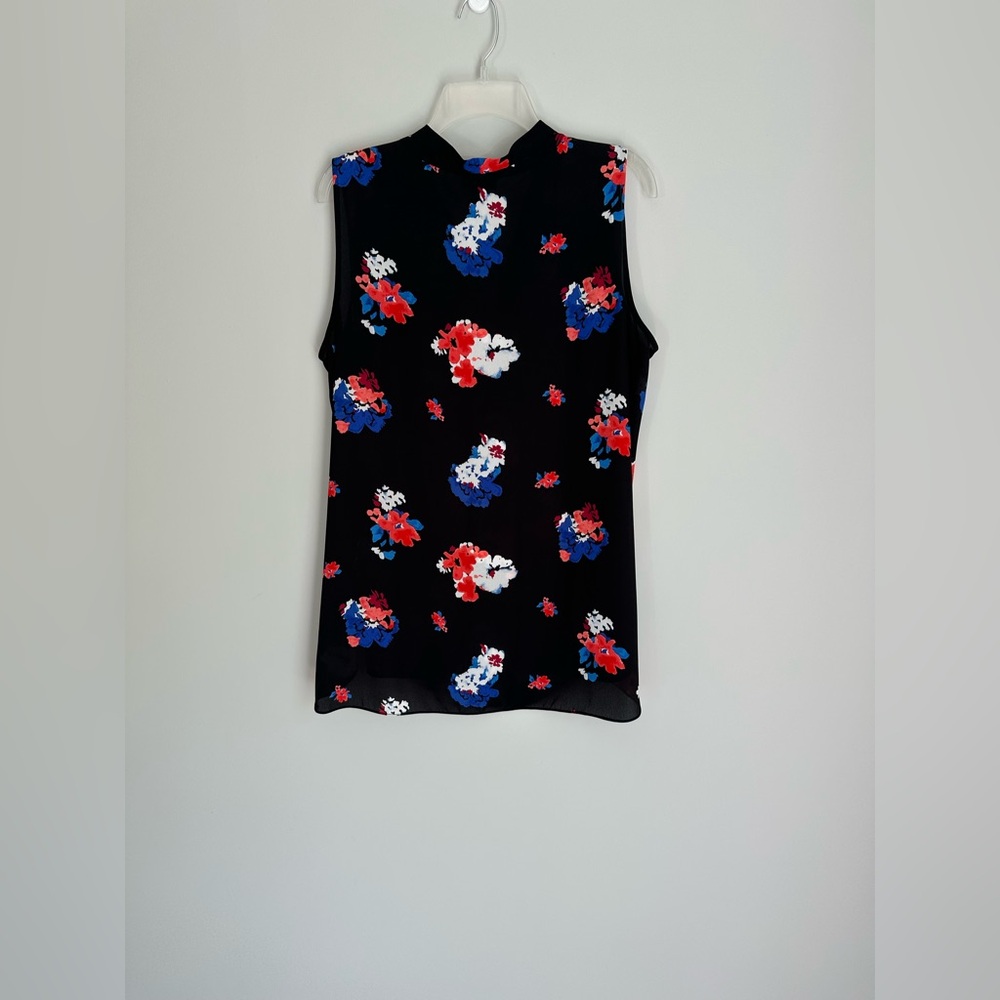 Floral on black Vince Camuto blouse